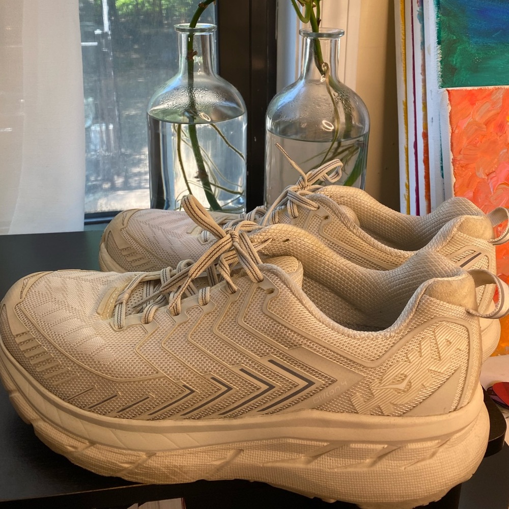 HOKA MEN’S OV CLIFTON